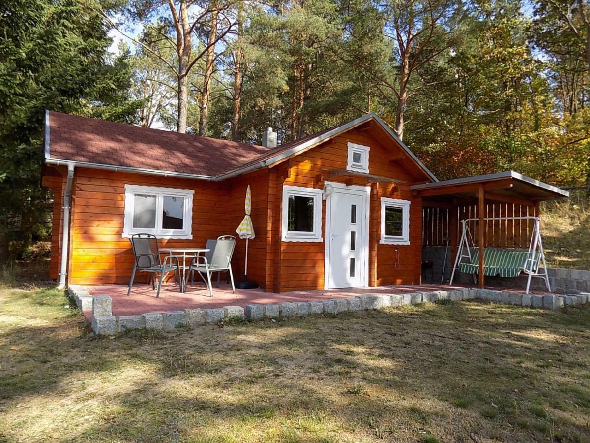 Himmelpfort Ferienhaeuser Am Eichberg Fürstenberg-Havel Exterior foto